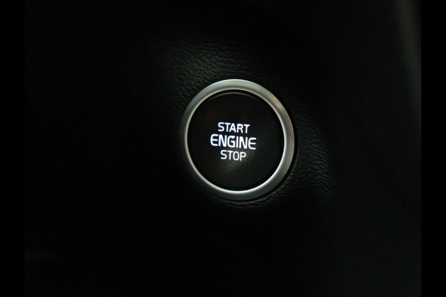 Volvo XC40 1.5 T4 Recharge R Design Expression | Trekhaak | Leder | Stoel & stuurverwarming | Camera | Carplay | Adaptive cruise | Full LED | Navigatie | PHEV | Plug In