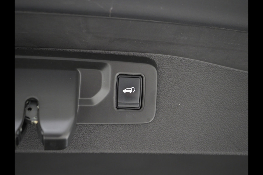 Renault Austral 1.2 E-Tech full hybrid 200 iconic esprit Alpine | Panoramadak | Massage | 4 Control | Harman/Kardon | 360 | HUD | Keyless | Carplay