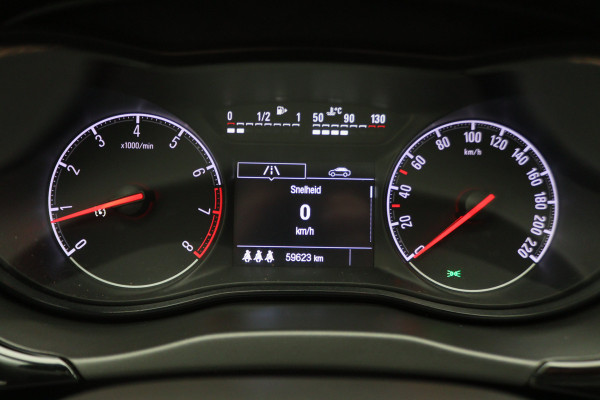 Opel Corsa 1.4 Black Edition Airco, Cruise, Apple Carplay, DAB, PDC, Elektrische Ramen, 16''