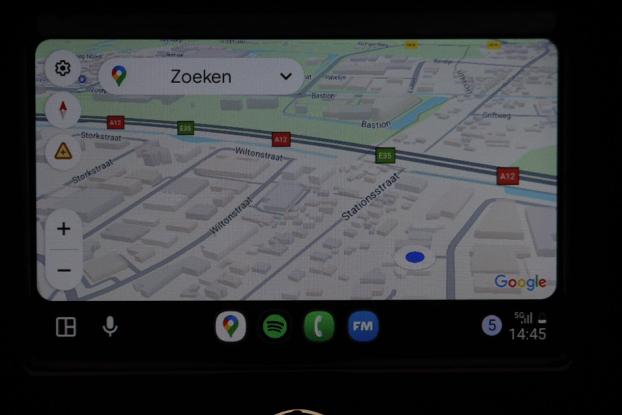 Opel Corsa 1.4 Black Edition Airco, Cruise, Apple Carplay, DAB, PDC, Elektrische Ramen, 16''