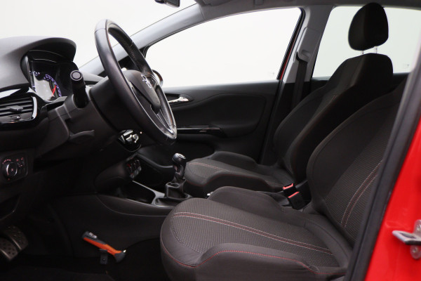 Opel Corsa 1.4 Black Edition Airco, Cruise, Apple Carplay, DAB, PDC, Elektrische Ramen, 16''