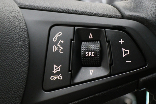 Opel Corsa 1.4 Black Edition Airco, Cruise, Apple Carplay, DAB, PDC, Elektrische Ramen, 16''