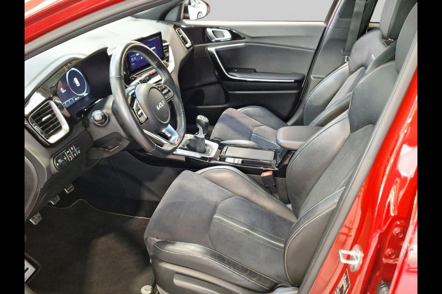 Kia Ceed Sportswagon 1.5 T-GDi GT-Line | Trekhaak | Panorama dak | 160pk