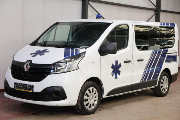 Renault Trafic AMBULANCE VSAV Rettungswagen Krankenwagen