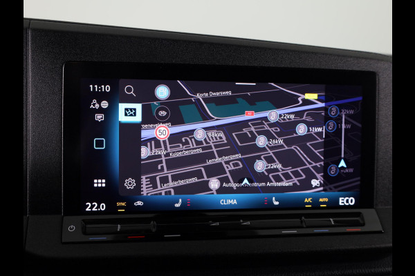 Volkswagen Caddy 1.5 TSI eHybride PAN Americana 115 pk Automaat (DSG) | Navigatie | Panoramadak | Trekhaak | Parkeersensoren (Park assist) | Achteruitrijcamera | LED koplampen | Adaptieve cruise control | Stoelverwarming |