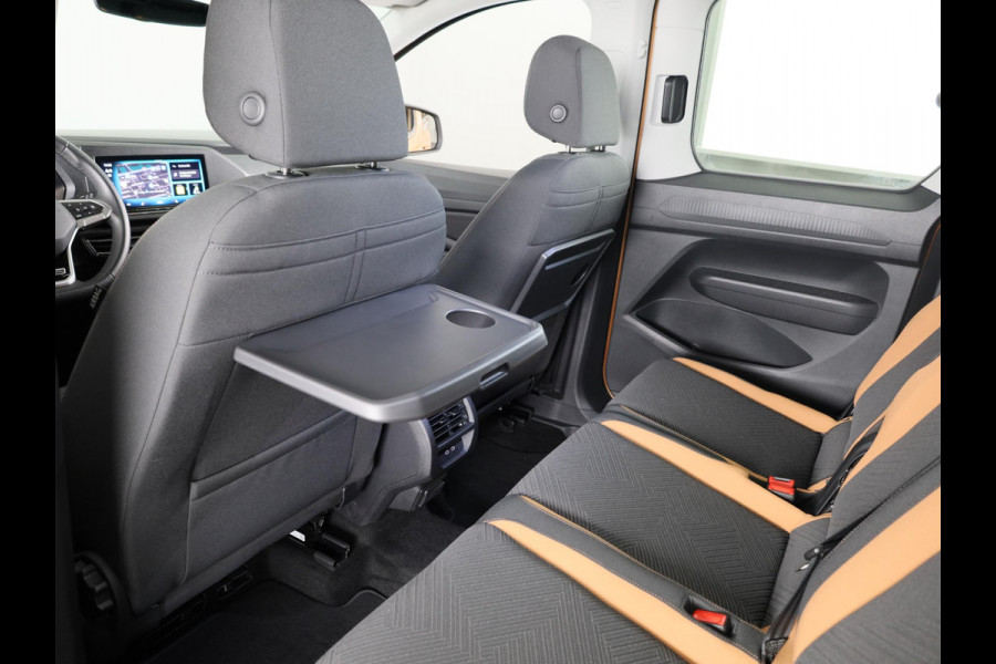 Volkswagen Caddy 1.5 TSI eHybride PAN Americana 115 pk Automaat (DSG) | Navigatie | Panoramadak | Trekhaak | Parkeersensoren (Park assist) | Achteruitrijcamera | LED koplampen | Adaptieve cruise control | Stoelverwarming |