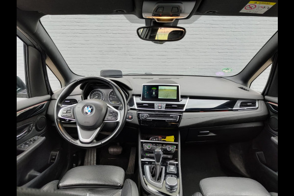 BMW 2 Serie Gran Tourer 218i AUT-7 7-Pers. Leer Camera Navi Sport-Line Ecc Head-Up Display Stoelverwarming Pdc High Executive Lmv Bluetooth Elek.Achterklep Led Export - Handel Origineel Nederlandse Auto