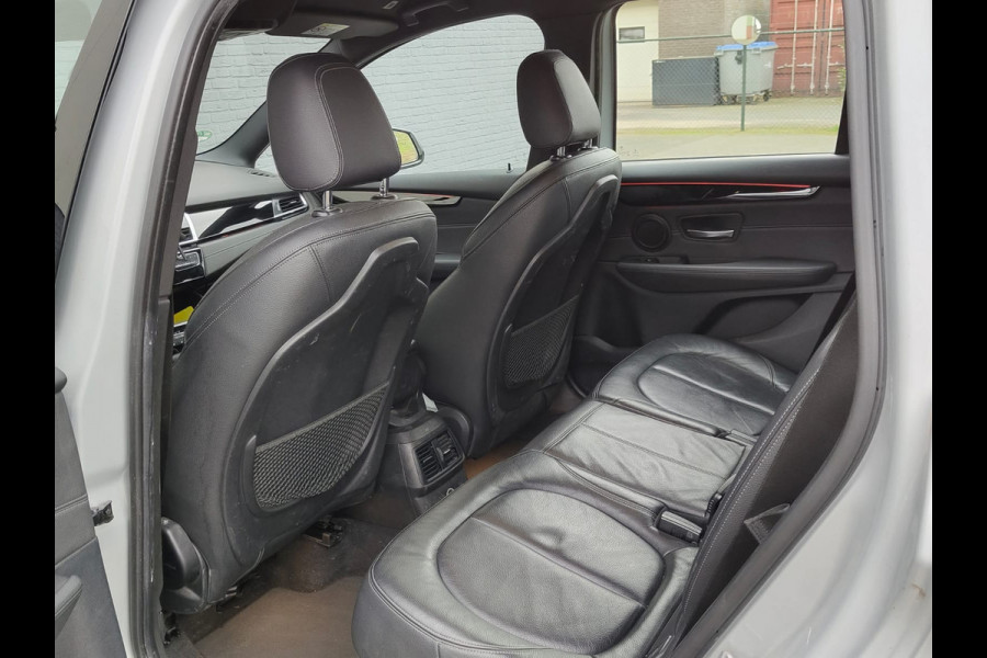 BMW 2 Serie Gran Tourer 218i AUT-7 7-Pers. Leer Camera Navi Sport-Line Ecc Head-Up Display Stoelverwarming Pdc High Executive Lmv Bluetooth Elek.Achterklep Led Export - Handel Origineel Nederlandse Auto