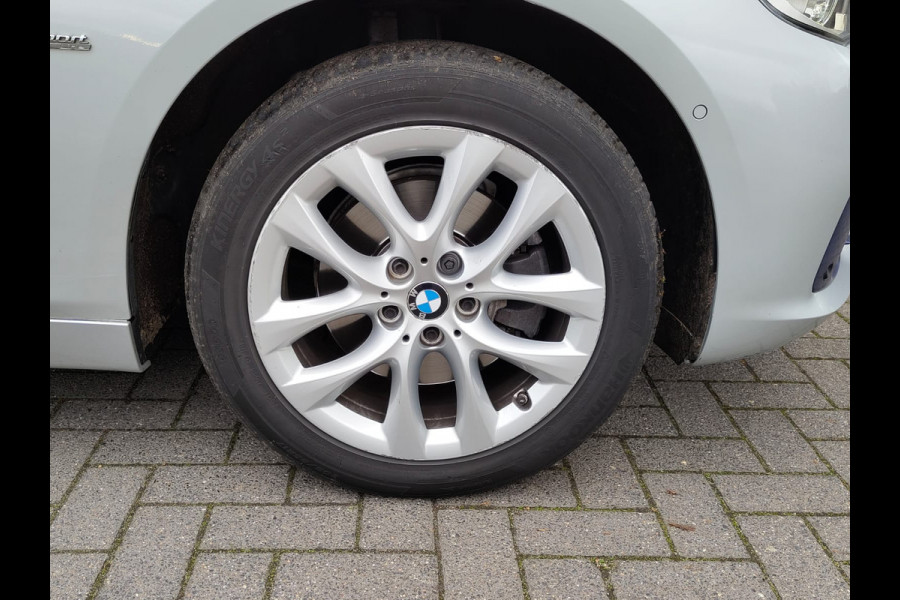 BMW 2 Serie Gran Tourer 218i AUT-7 7-Pers. Leer Camera Navi Sport-Line Ecc Head-Up Display Stoelverwarming Pdc High Executive Lmv Bluetooth Elek.Achterklep Led Export - Handel Origineel Nederlandse Auto