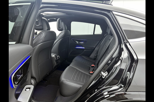 Mercedes-Benz GLC Coupé 300e 4MATIC Business Solution AMG | Trekhaak | Panoramaschuifdak | Memorypakket voorstoelen | URBAN GUARD voertuigbescherming plus | 19 inch AMG velgen | Sfeerverlichting | EASY PACK achterklep |