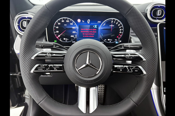 Mercedes-Benz GLC Coupé 300e 4MATIC Business Solution AMG | Trekhaak | Panoramaschuifdak | Memorypakket voorstoelen | URBAN GUARD voertuigbescherming plus | 19 inch AMG velgen | Sfeerverlichting | EASY PACK achterklep |