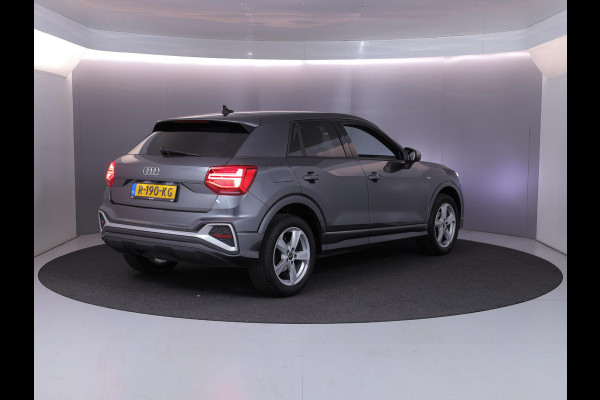 Audi Q2 35 TFSI S Edition 1.5tsi/150pk AUT| Navi| leer/stof| Camera| Matrix LED| 17'LMvelgen