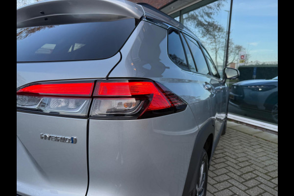 Toyota Corolla Cross Hybrid 140 Style Automaat - Panoramadak - Navi - Camera - Climate