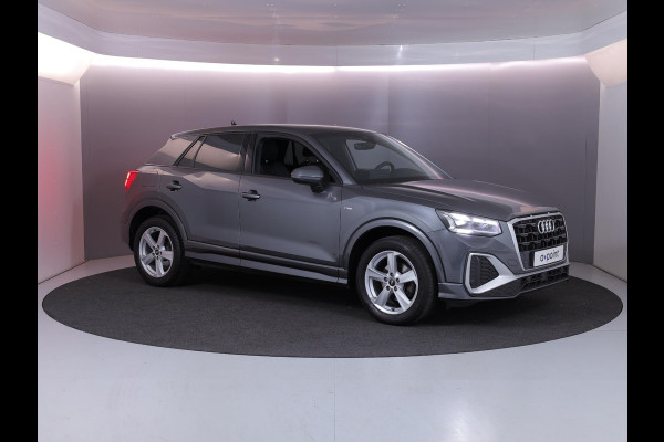 Audi Q2 35 TFSI S Edition 1.5tsi/150pk AUT| Navi| leer/stof| Camera| Matrix LED| 17'LMvelgen