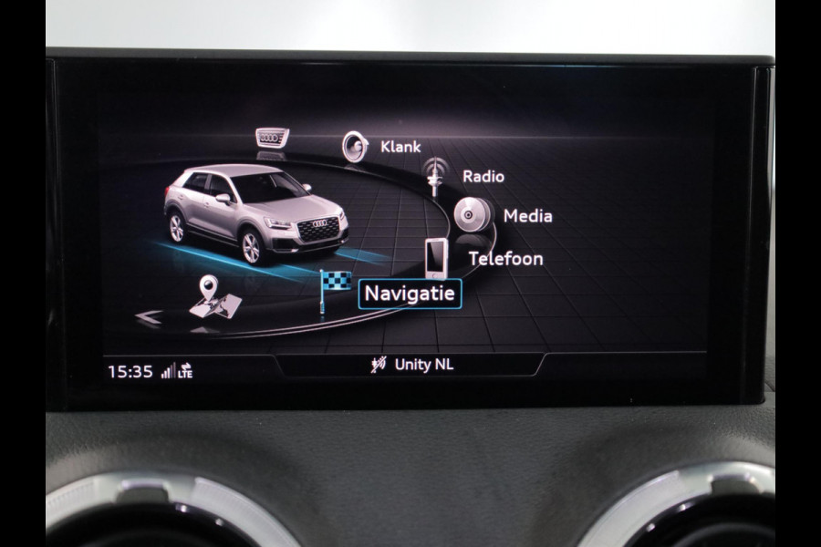 Audi Q2 35 TFSI S Edition 1.5tsi/150pk AUT| Navi| leer/stof| Camera| Matrix LED| 17'LMvelgen