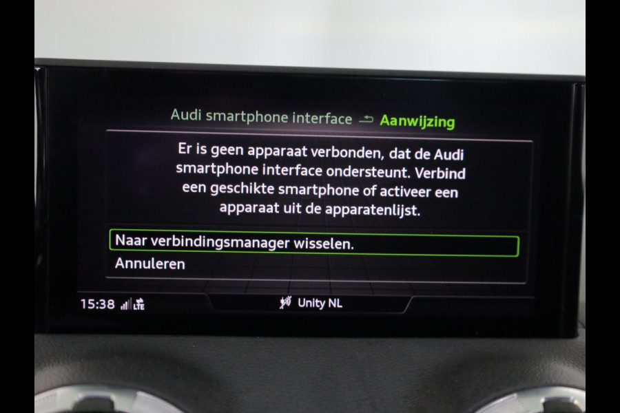 Audi Q2 35 TFSI S Edition 1.5tsi/150pk AUT| Navi| leer/stof| Camera| Matrix LED| 17'LMvelgen