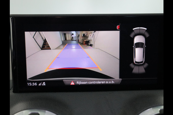 Audi Q2 35 TFSI S Edition 1.5tsi/150pk AUT| Navi| leer/stof| Camera| Matrix LED| 17'LMvelgen