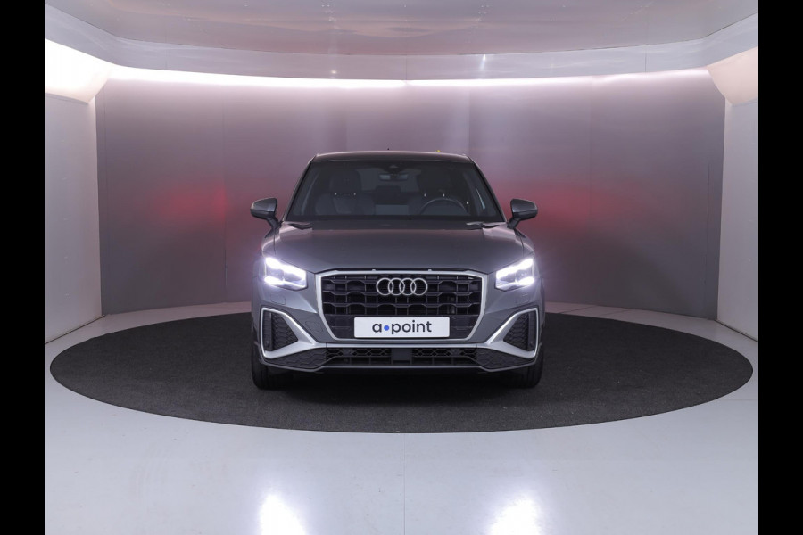 Audi Q2 35 TFSI S Edition 1.5tsi/150pk AUT| Navi| leer/stof| Camera| Matrix LED| 17'LMvelgen