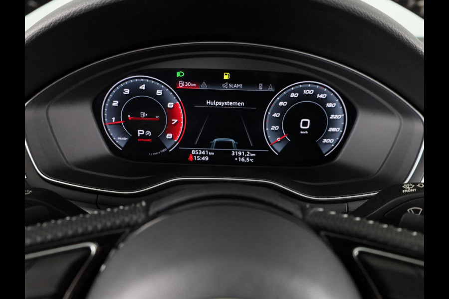 Audi A4 Avant 40 TFSI Launch edition Sport 190 pk S-tronic | Navigatie | Panoramadak | Parkeersensoren | Stoelverwarming | S-Line |