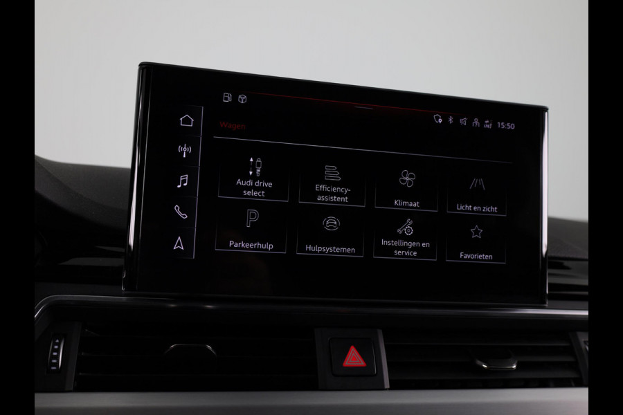 Audi A4 Avant 40 TFSI Launch edition Sport 190 pk S-tronic | Navigatie | Panoramadak | Parkeersensoren | Stoelverwarming | S-Line |