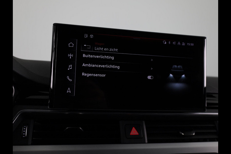 Audi A4 Avant 40 TFSI Launch edition Sport 190 pk S-tronic | Navigatie | Panoramadak | Parkeersensoren | Stoelverwarming | S-Line |