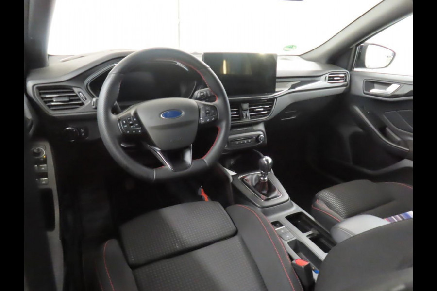 Ford FOCUS Wagon 1.0 EcoBoost Hybrid ST Line X | Winter Pack | 35.000 km!