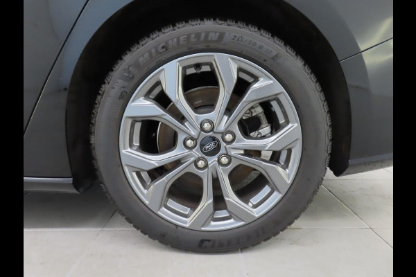Ford FOCUS Wagon 1.0 EcoBoost Hybrid ST Line X | Winter Pack | 35.000 km!