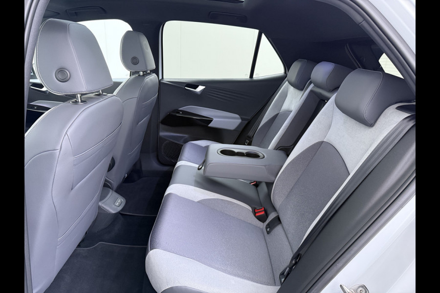 Volkswagen ID.3 First Max 58 kWh SOH 94% Pano-dak Adap.Cruise 20"lm Camera Elektr.Sport-Stoel+Verwarmd PDC Apple Carplay Android Ergo Active-Sto Ergo Active Stoelen Privacy Glas Keyless Advanced Led-Achterlicht dynamisch Matrix Led Origineel Nederlandse Auto