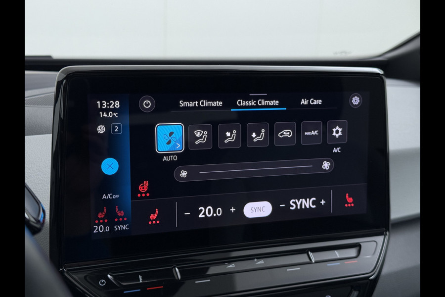 Volkswagen ID.3 First Max 58 kWh SOH 94% Pano-dak Adap.Cruise 20"lm Camera Elektr.Sport-Stoel+Verwarmd PDC Apple Carplay Android Ergo Active-Sto Ergo Active Stoelen Privacy Glas Keyless Advanced Led-Achterlicht dynamisch Matrix Led Origineel Nederlandse Auto