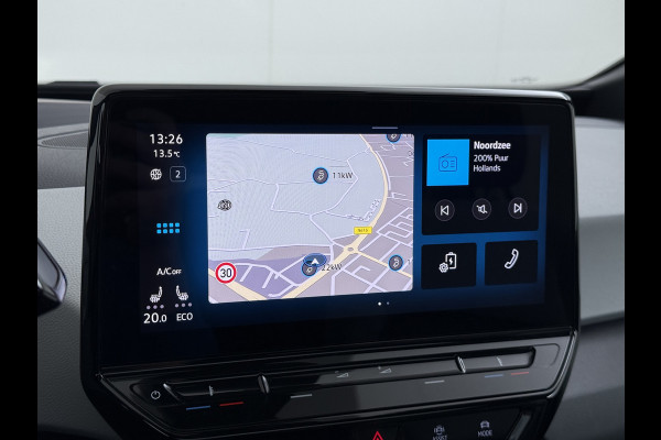 Volkswagen ID.3 First Max 58 kWh SOH 94% Pano-dak Adap.Cruise 20"lm Camera Elektr.Sport-Stoel+Verwarmd PDC Apple Carplay Android Ergo Active-Sto Ergo Active Stoelen Privacy Glas Keyless Advanced Led-Achterlicht dynamisch Matrix Led Origineel Nederlandse Auto