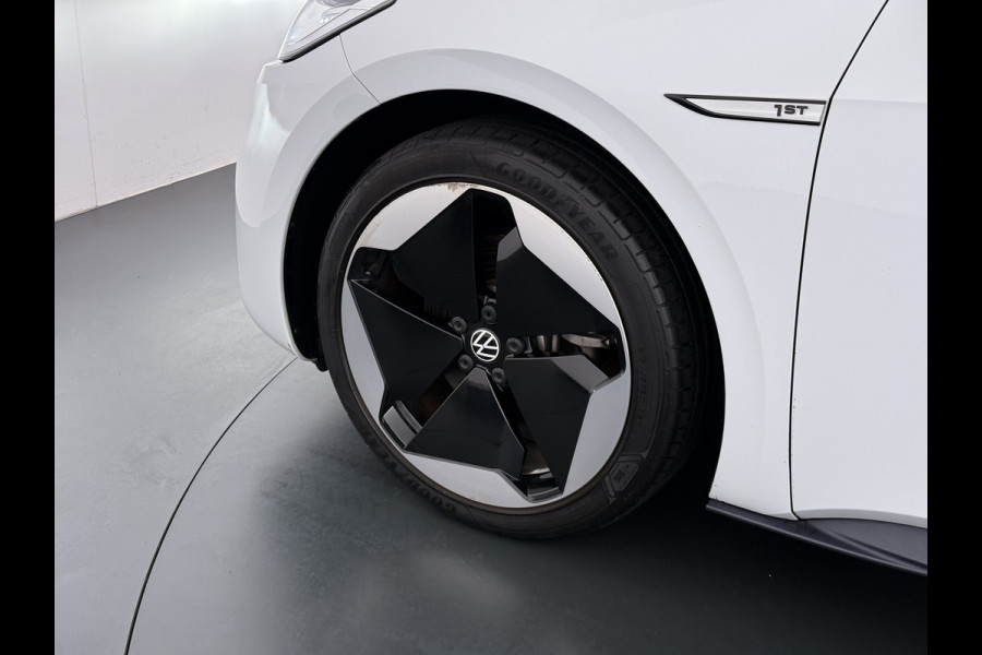 Volkswagen ID.3 First Max 58 kWh SOH 94% Pano-dak Adap.Cruise 20"lm Camera Elektr.Sport-Stoel+Verwarmd PDC Apple Carplay Android Ergo Active-Sto Ergo Active Stoelen Privacy Glas Keyless Advanced Led-Achterlicht dynamisch Matrix Led Origineel Nederlandse Auto