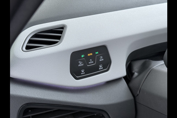 Volkswagen ID.3 First Max 58 kWh SOH 94% Pano-dak Adap.Cruise 20"lm Camera Elektr.Sport-Stoel+Verwarmd PDC Apple Carplay Android Ergo Active-Sto Ergo Active Stoelen Privacy Glas Keyless Advanced Led-Achterlicht dynamisch Matrix Led Origineel Nederlandse Auto
