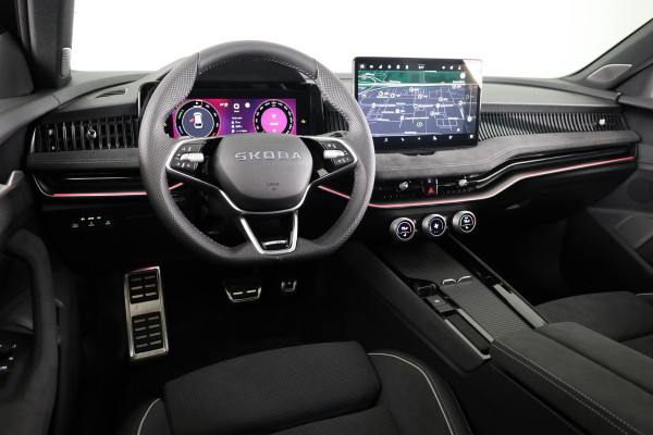 Škoda Superb combi Sportline Business PHEV 1.5 TSI 204 pk 6 versn. DSG | Travel assist plus | Panoramadak | Canton | 19 inch lichtmetalen velgen