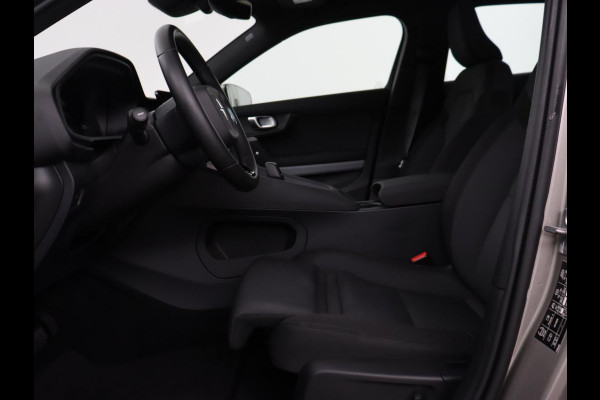 Polestar 2 Long Range Dual Motor Launch Edition 78kWh | Panoramadak | 360 Camera | Stoelverwarming | Adaptive cruise | Keyless | Carplay | Navigatie | Stuurverwarming | Memory | Navigatie