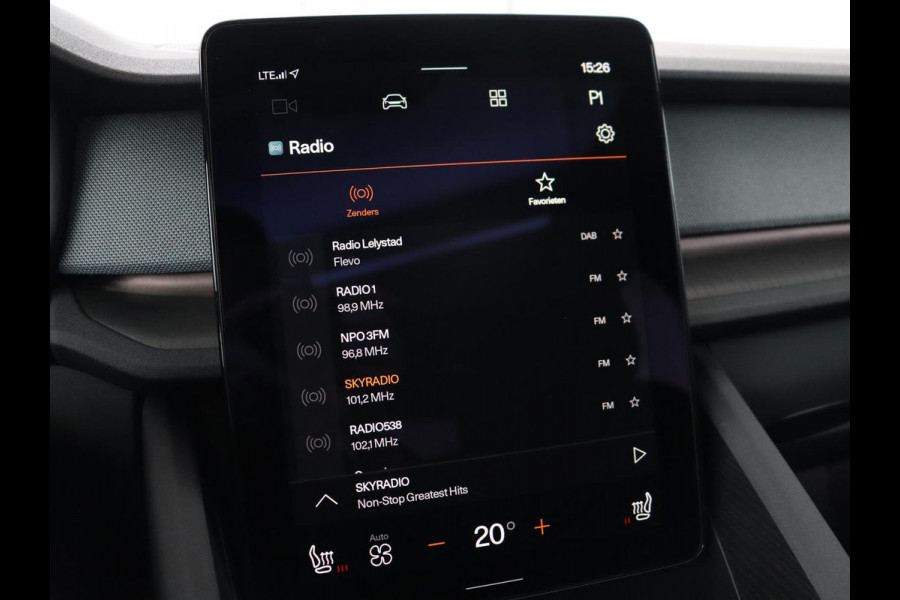 Polestar 2 Long Range Dual Motor Launch Edition 78kWh | Panoramadak | 360 Camera | Stoelverwarming | Adaptive cruise | Keyless | Carplay | Navigatie | Stuurverwarming | Memory | Navigatie