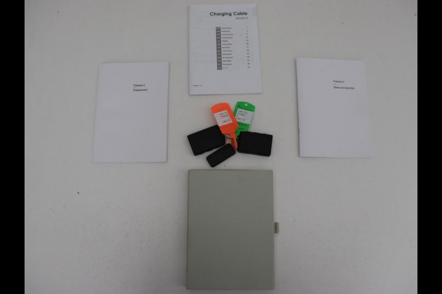 Polestar 2 Long Range Dual Motor Launch Edition 78kWh | Panoramadak | 360 Camera | Stoelverwarming | Adaptive cruise | Keyless | Carplay | Navigatie | Stuurverwarming | Memory | Navigatie