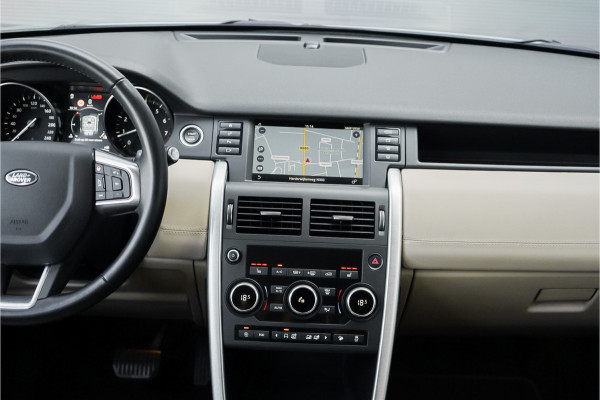 Land Rover Discovery Sport 2.0 Si4 4WD Urban Series Leer Trekhaak Meridian Stuurverwarming