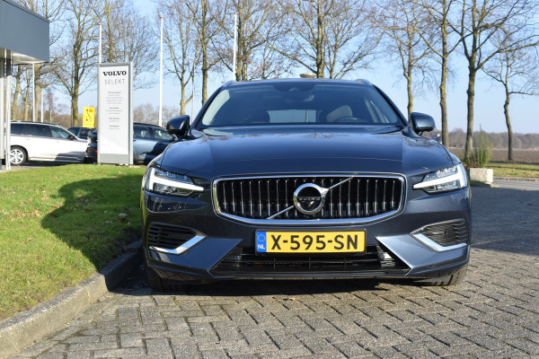 Volvo V60 T8 390PK Automaat Twin Engine AWD Inscription Trekhaak | Panodak | 360 Camera | Blis | Stoelverwarming