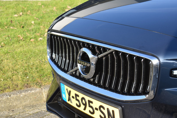 Volvo V60 T8 390PK Automaat Twin Engine AWD Inscription Trekhaak | Panodak | 360 Camera | Blis | Stoelverwarming