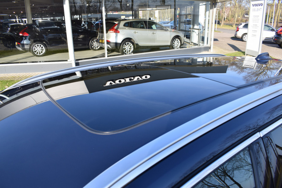 Volvo V60 T8 390PK Automaat Twin Engine AWD Inscription Trekhaak | Panodak | 360 Camera | Blis | Stoelverwarming