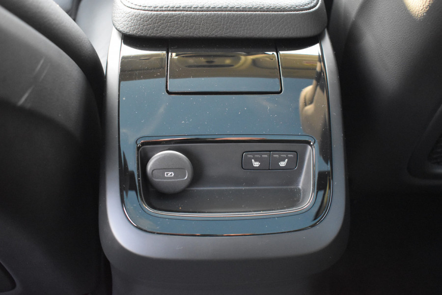 Volvo V60 T8 390PK Automaat Twin Engine AWD Inscription Trekhaak | Panodak | 360 Camera | Blis | Stoelverwarming