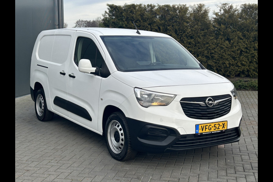 Opel Combo 1.5D 102 PK / L2H1 / 1e EIG. / GLOBELYST INRICHTING / AIRCO / CRUISE / NAVI / APPLE CARPLAY / PDC