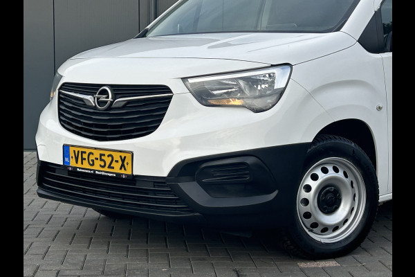 Opel Combo 1.5D 102 PK / L2H1 / 1e EIG. / GLOBELYST INRICHTING / AIRCO / CRUISE / NAVI / APPLE CARPLAY / PDC