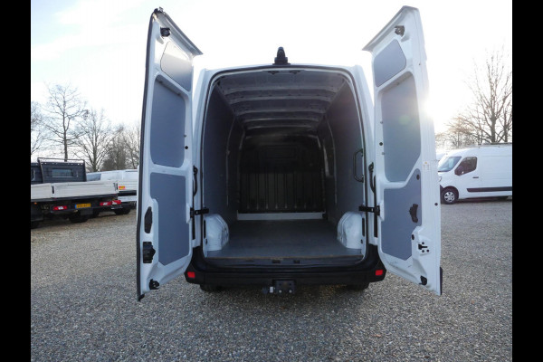 Renault Master 2.3 dCi 135PK, L3H2, Airco