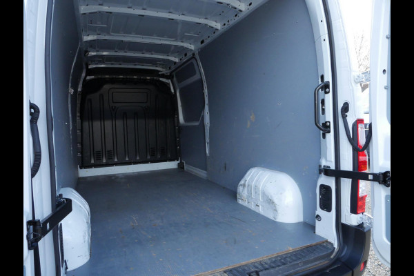 Renault Master 2.3 dCi 135PK, L3H2, Airco