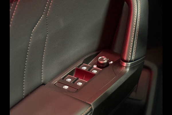 CUPRA Formentor 1.4 TSI e-Hybrid Essential | Half leder | 19' inch | Sfeerverlichting | Carplay | Navigatie | LED | Winterpakket