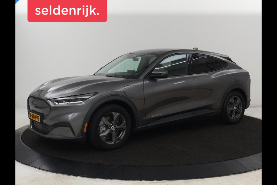 Ford Mustang Mach-E RWD 75 kWh | 40.300km NAP | Trekhaak | Leder | Stoelverwarming | Adaptive cruise | Keyless | Carplay | Navigatie | Full LED