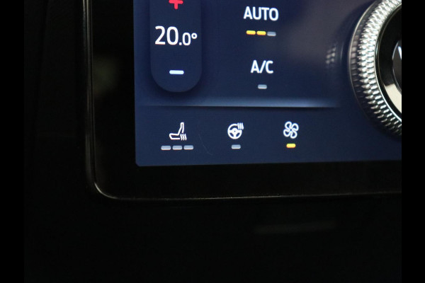 Ford Mustang Mach-E RWD 75 kWh | 40.300km NAP | Trekhaak | Leder | Stoelverwarming | Adaptive cruise | Keyless | Carplay | Navigatie | Full LED