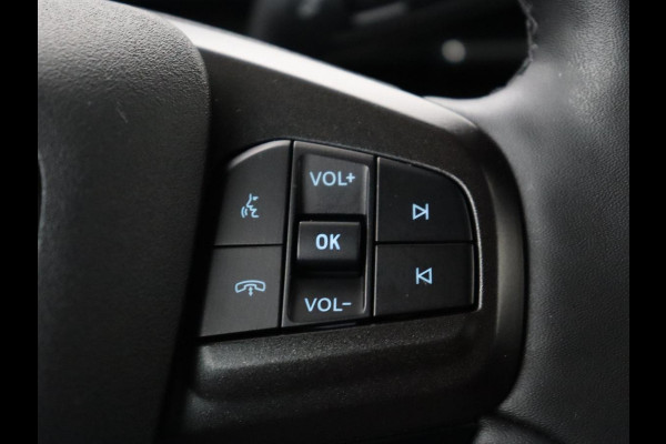 Ford Mustang Mach-E RWD 75 kWh | 40.300km NAP | Trekhaak | Leder | Stoelverwarming | Adaptive cruise | Keyless | Carplay | Navigatie | Full LED