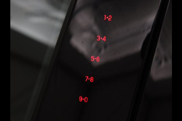 Ford Mustang Mach-E RWD 75 kWh | 40.300km NAP | Trekhaak | Leder | Stoelverwarming | Adaptive cruise | Keyless | Carplay | Navigatie | Full LED